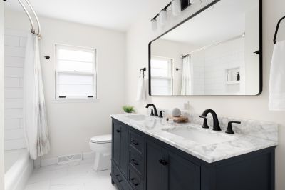 Modern Bathroom with Undermount Sink